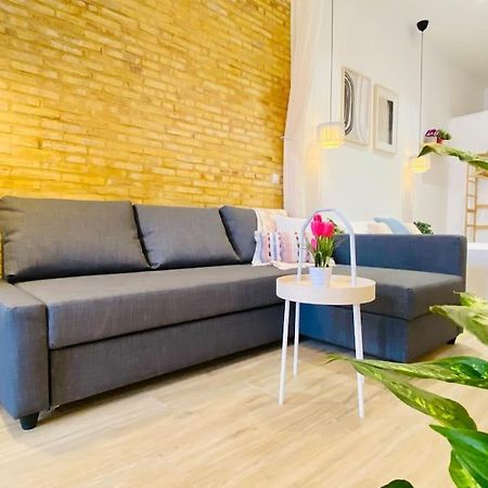 Relaxing Beachside Cabanyal Loft Valenza Esterno foto